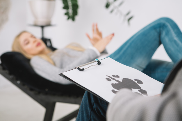 Η σαλπιγγογραφία πραγματοποιείται όταν μία γυναίκα δεν μπορεί να συλλάβει. Γίνεται σε συνδυασμό με το σπερμοδιάγραμμα και τον ορμονικό έλεγχο της γυναίκας.